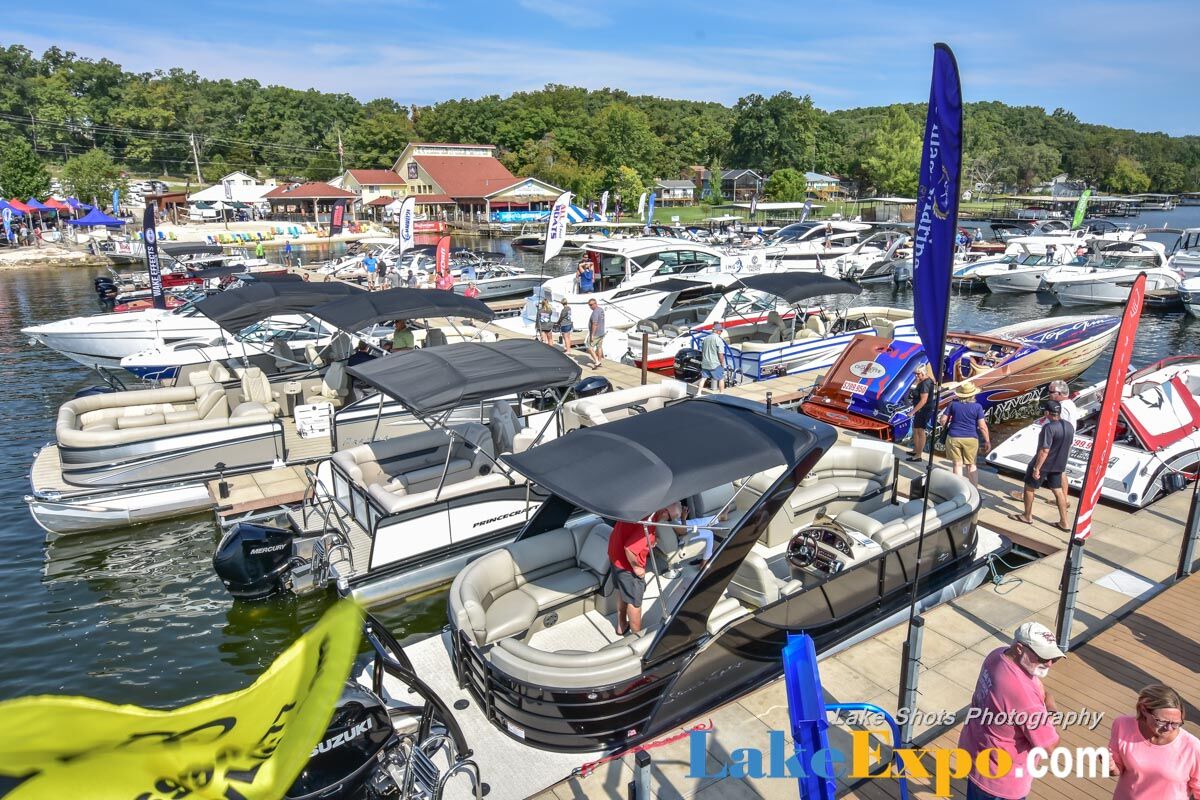 Fall In Water Boat Show-076.jpg